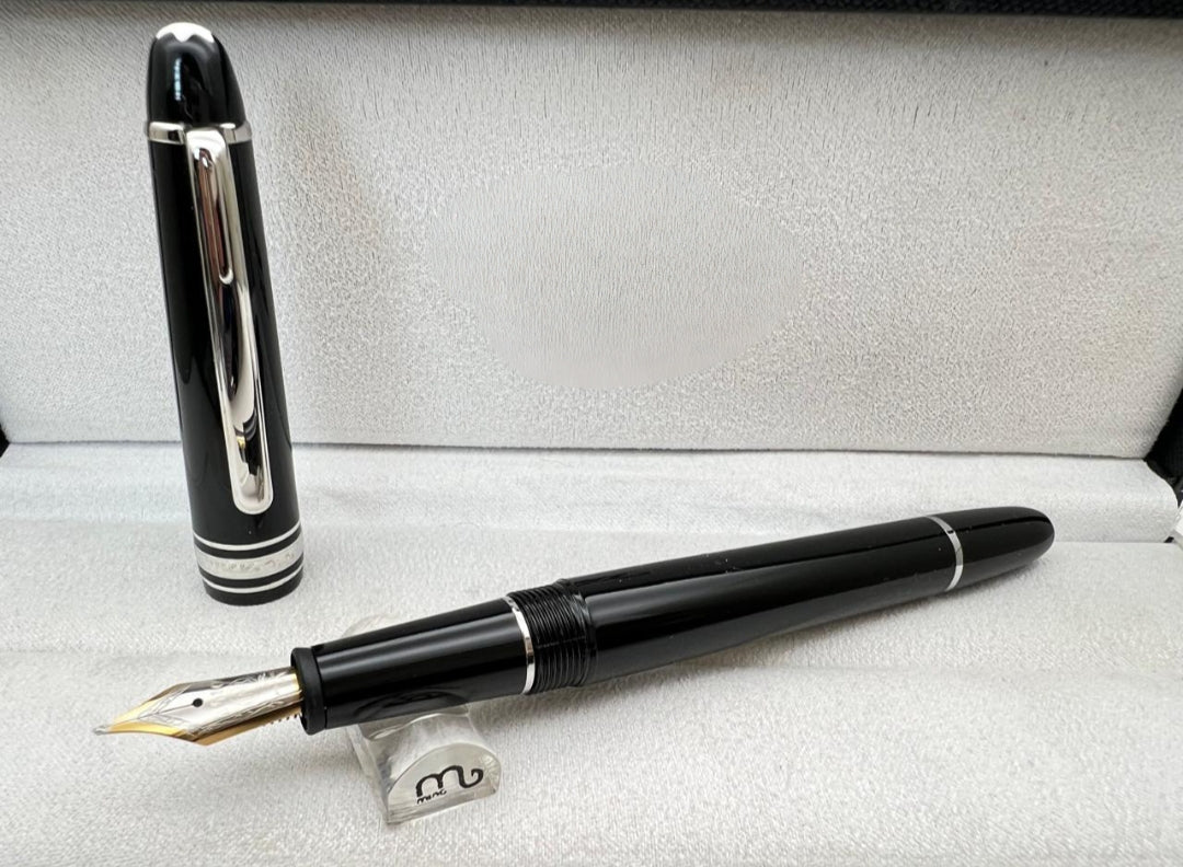 Classic Luxury Pen m b pen Crafted for Professional
