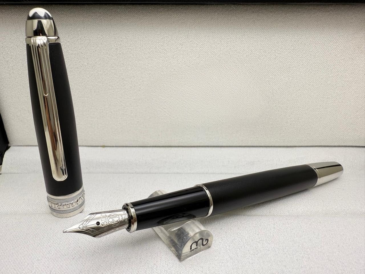 Luxury pen fountain pen Executive Writing Pen | Gift for Professionals & Collectors